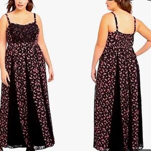 Floral and Lace Torrid Maxi Dress size 2, 2X 16 18 20